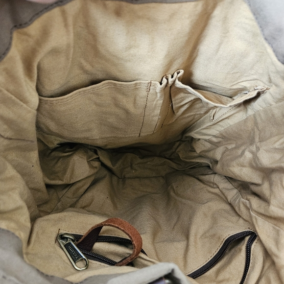 Duluth Tan Leather Canvas Bag - Picture 10 of 12